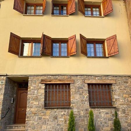 Cal Cuaresma Villa Isona Bagian luar foto