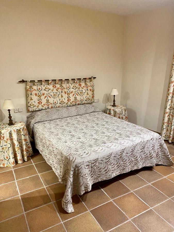 Cal Cuaresma Villa Isona Bagian luar foto