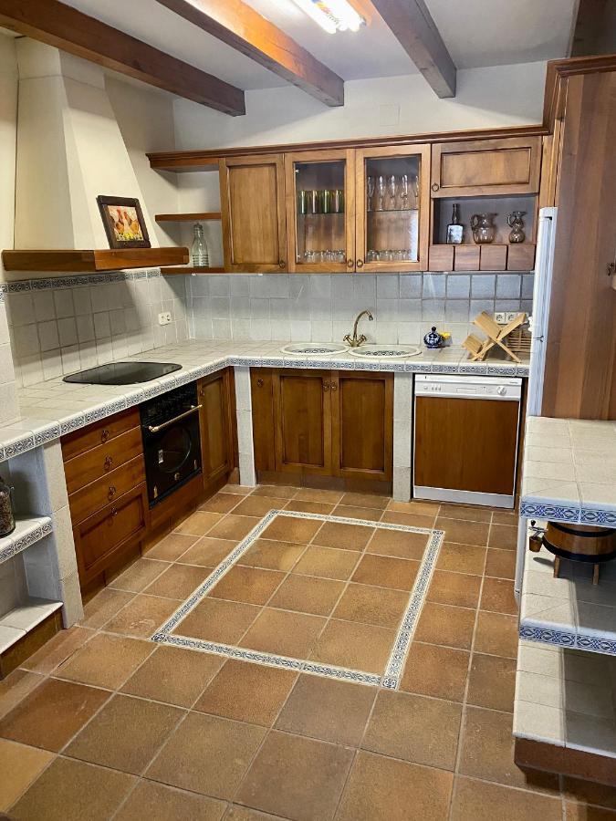 Cal Cuaresma Villa Isona Bagian luar foto